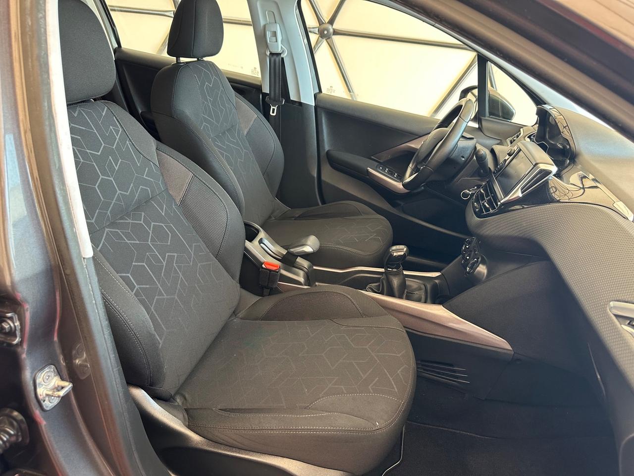 Peugeot 2008 PureTech 82 Allure