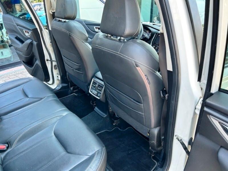 Subaru Forester 2.0 e-Boxer MHEV CVT Lineartronic Premium - Unico propietario -