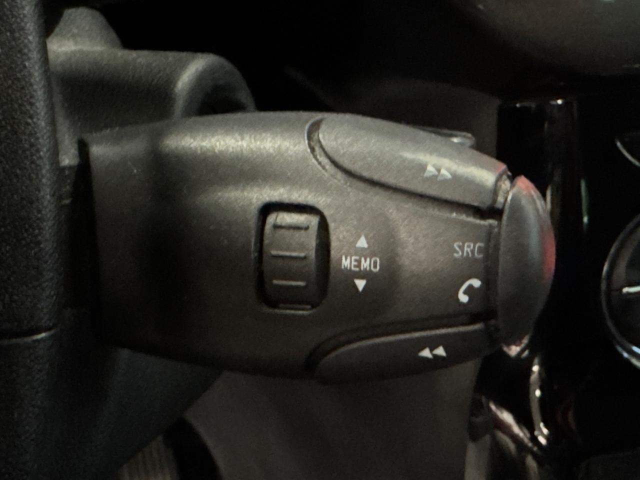 Citroen C3 1.4 VTi 95 Exclusive Style NEOPATENTATI TETTO PANORAMICO