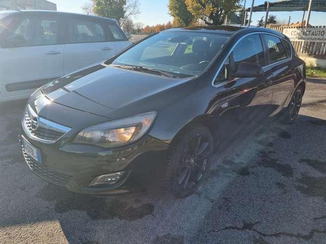 Opel Astra Astra IV 2010 5p 1.6 turbo Cosmo S 180cv