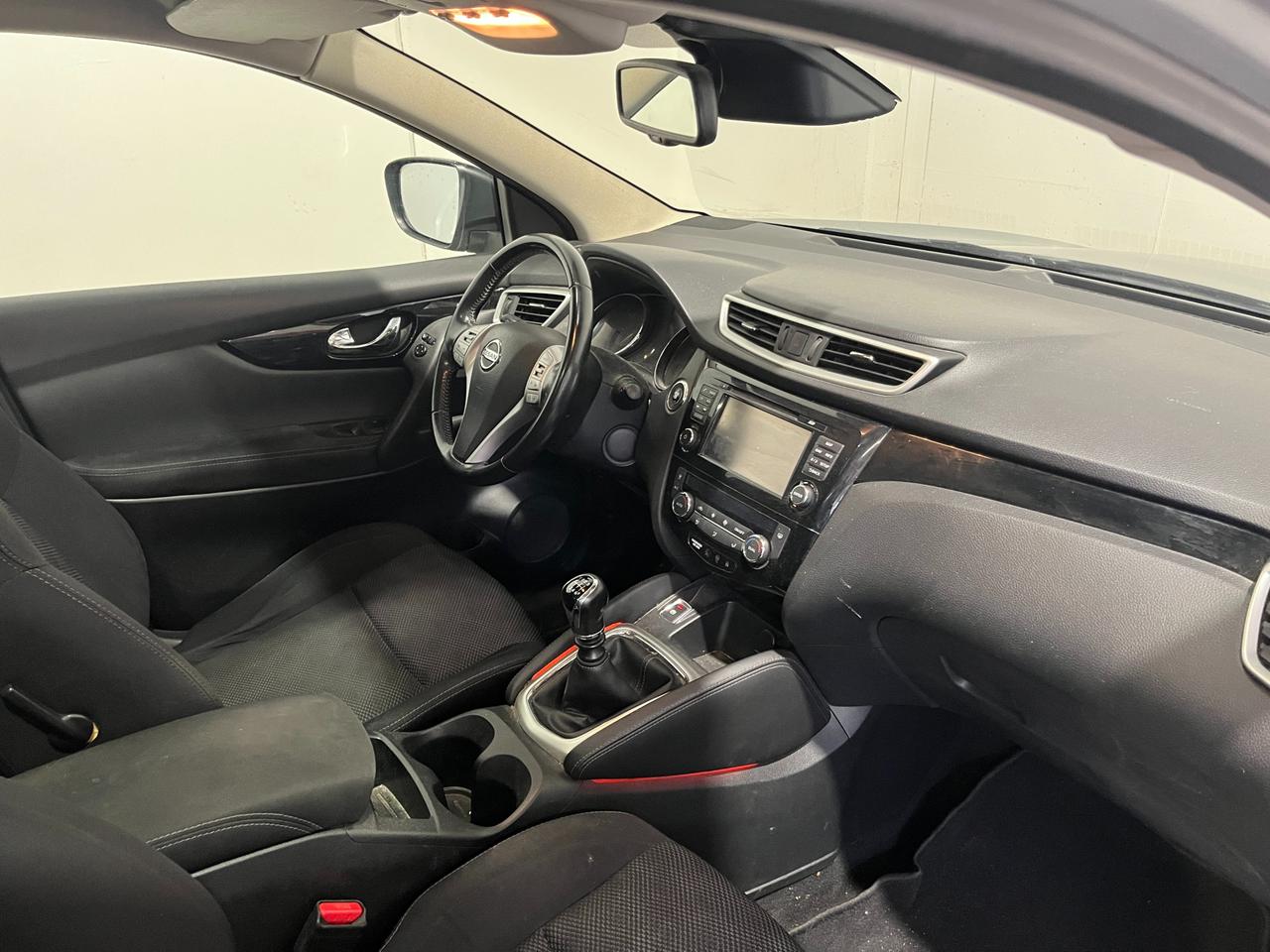 NISSAN QASHQAI 1.2 DIG-T N-CONNECTA