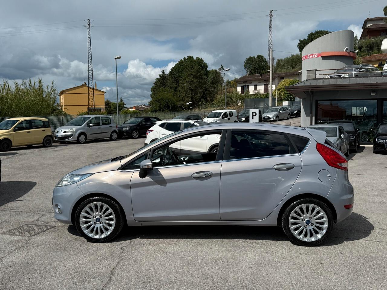 Ford Fiesta 1.2 82 CV 5 porte Titanium