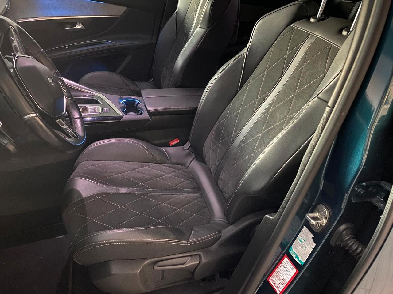 PEUGEOT 5008 BLUEHDI GT PACK 177CV - FULL LED, VIRTUAL COCKPIT, SETTE POSTI
