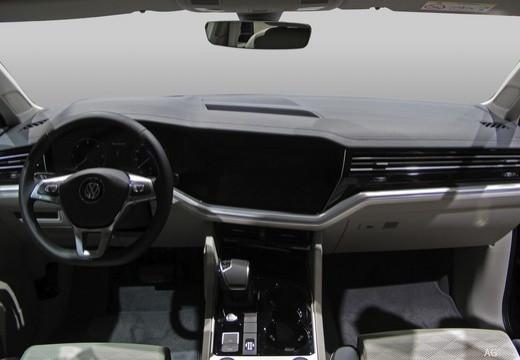 VOLKSWAGEN Touareg III 2018 - Touareg 3.0 V6 tdi Advanced 231cv tiptron