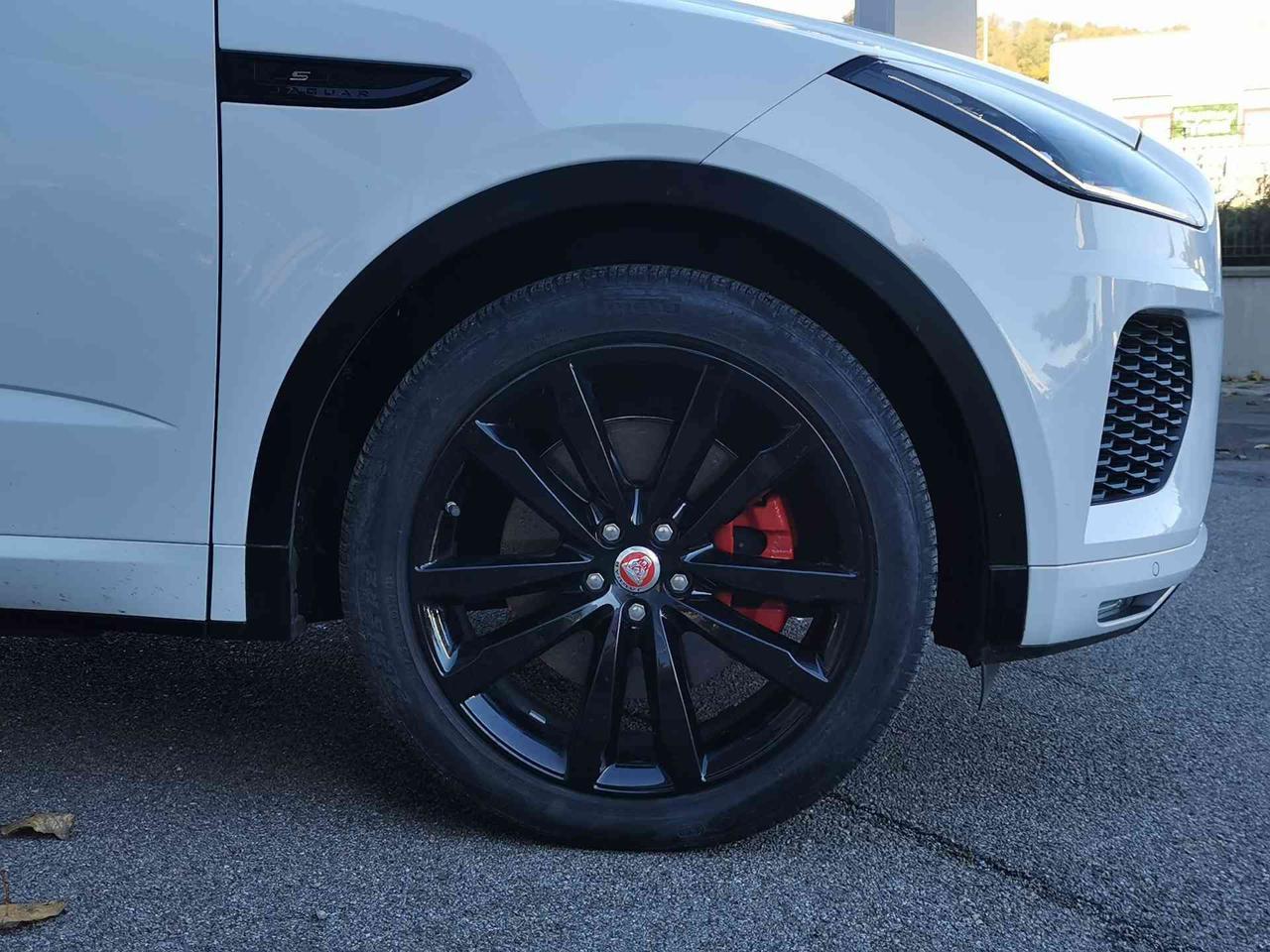 JAGUAR E-Pace (X540) E-Pace 2.0D 150 CV A...