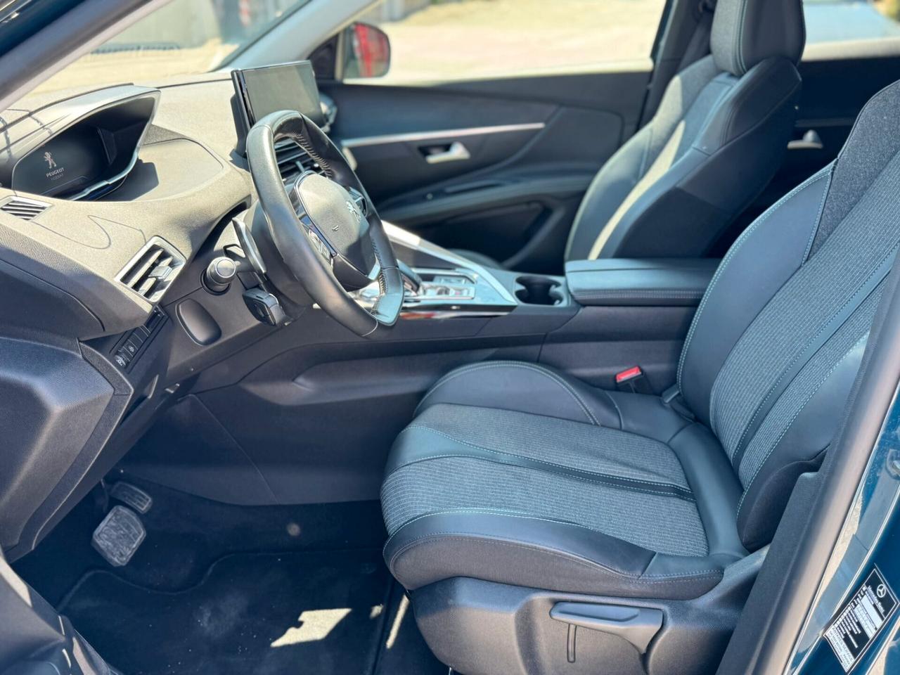Peugeot 3008 allure Pack 1.5 131cv EAT8 Permute Garanzia Finanziamento