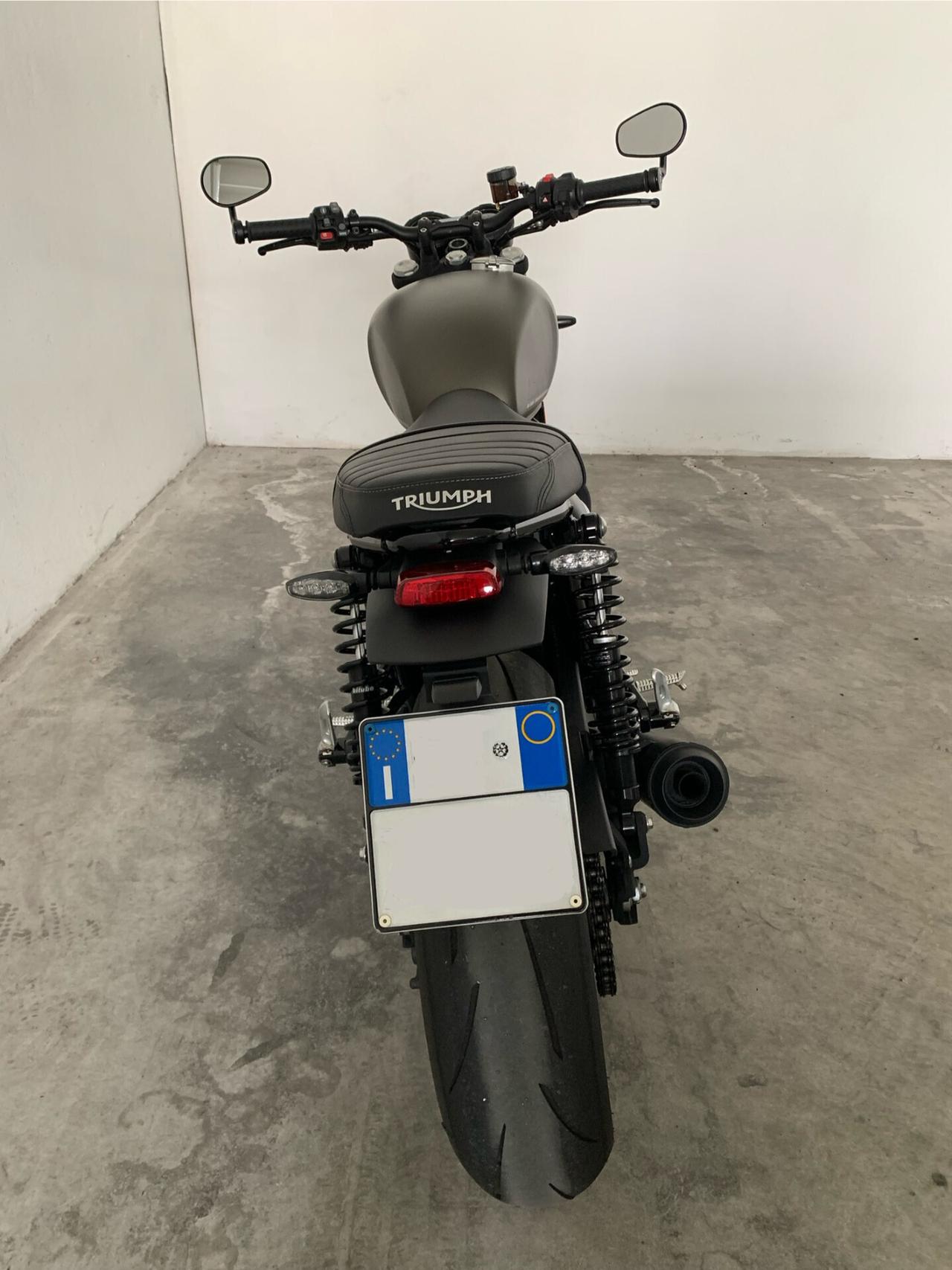 Triumph Speed Twin 1.2 Matt Ironstone Black Edition