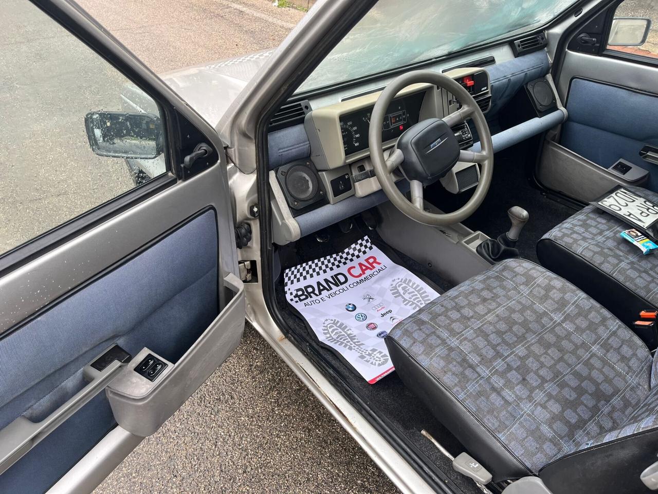 Fiat Panda 900 i.e. cat Hobby Gancio traino