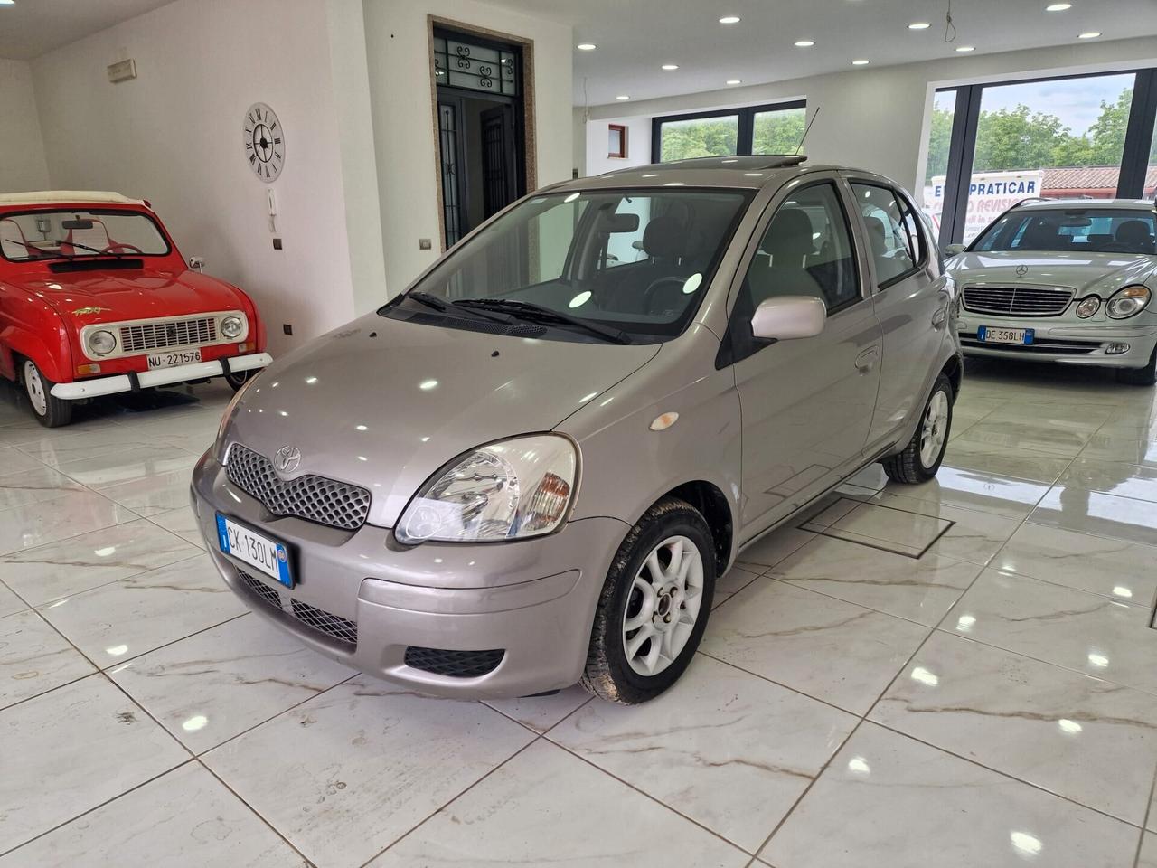 Toyota Yaris 1.4 tdi D-4D cat 5 porte NEOPATENTATI