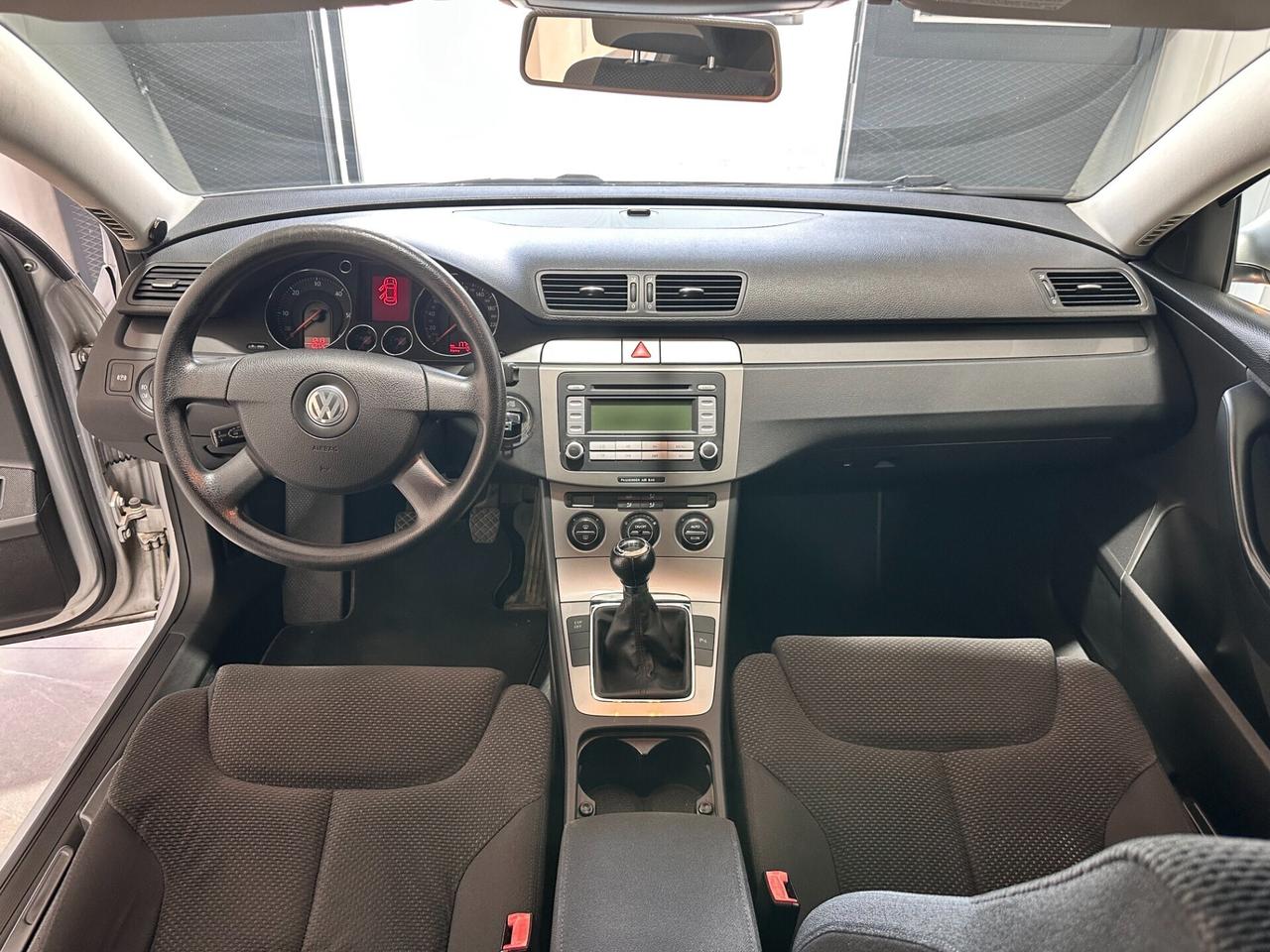 Volkswagen Passat 2.0 TDI 140cv UNICO PROP - NUOVA - DA VETRINA!!!!