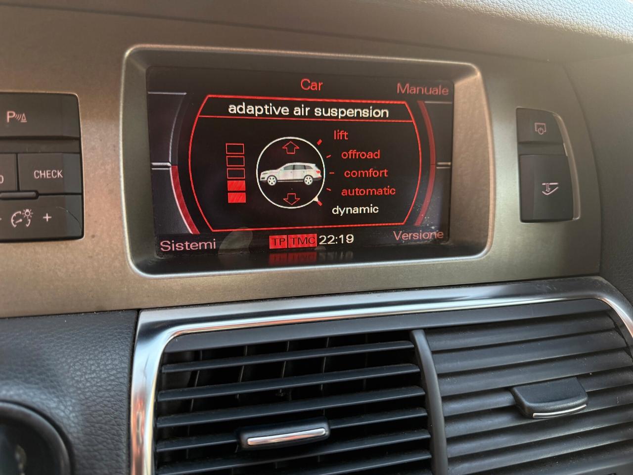 Audi Q7 3.0 V6 TDI 233CV quattro tiptronic