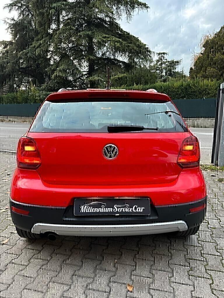 Volkswagen Polo Cross 1.2 TSI DSG - 5 PORTE 90CV (66 KW) - NEOPATENTATI