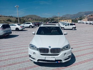 Bmw X5 xDrive30d 258CV Luxury