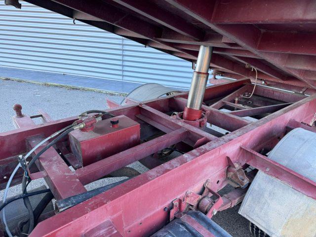 IVECO Daily 35.8 2.5 Diesel RIBALTABILE TRILATERALE GEMELLATO