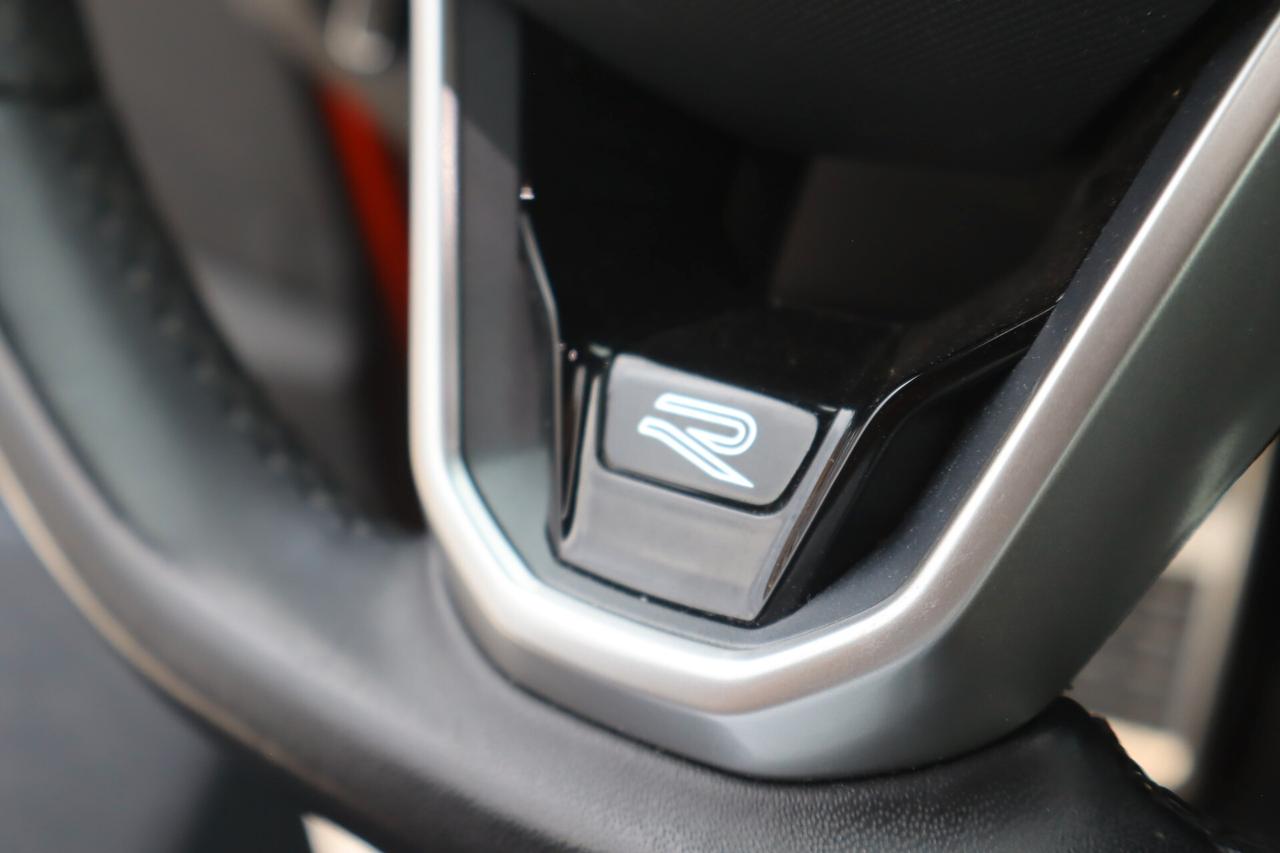 Volkswagen T-Roc Tua A SOLI 238€