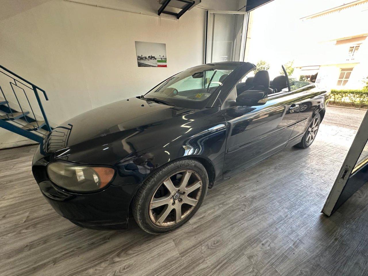 Volvo C70 Coupe 2.4 d5 Summum auto