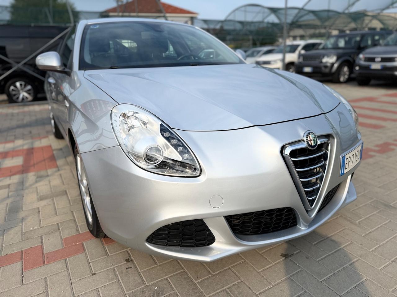 Alfa Romeo Giulietta 1.6 JTDm-2 105 CV Distinctive