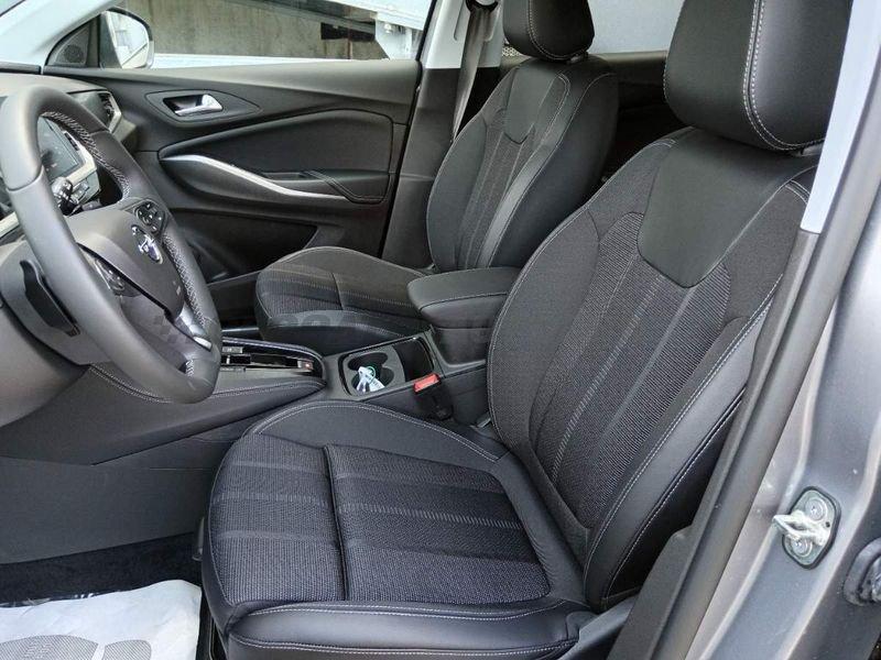 Opel Grandland Grandland 1.6 phev Business Elegance fwd 225cv auto