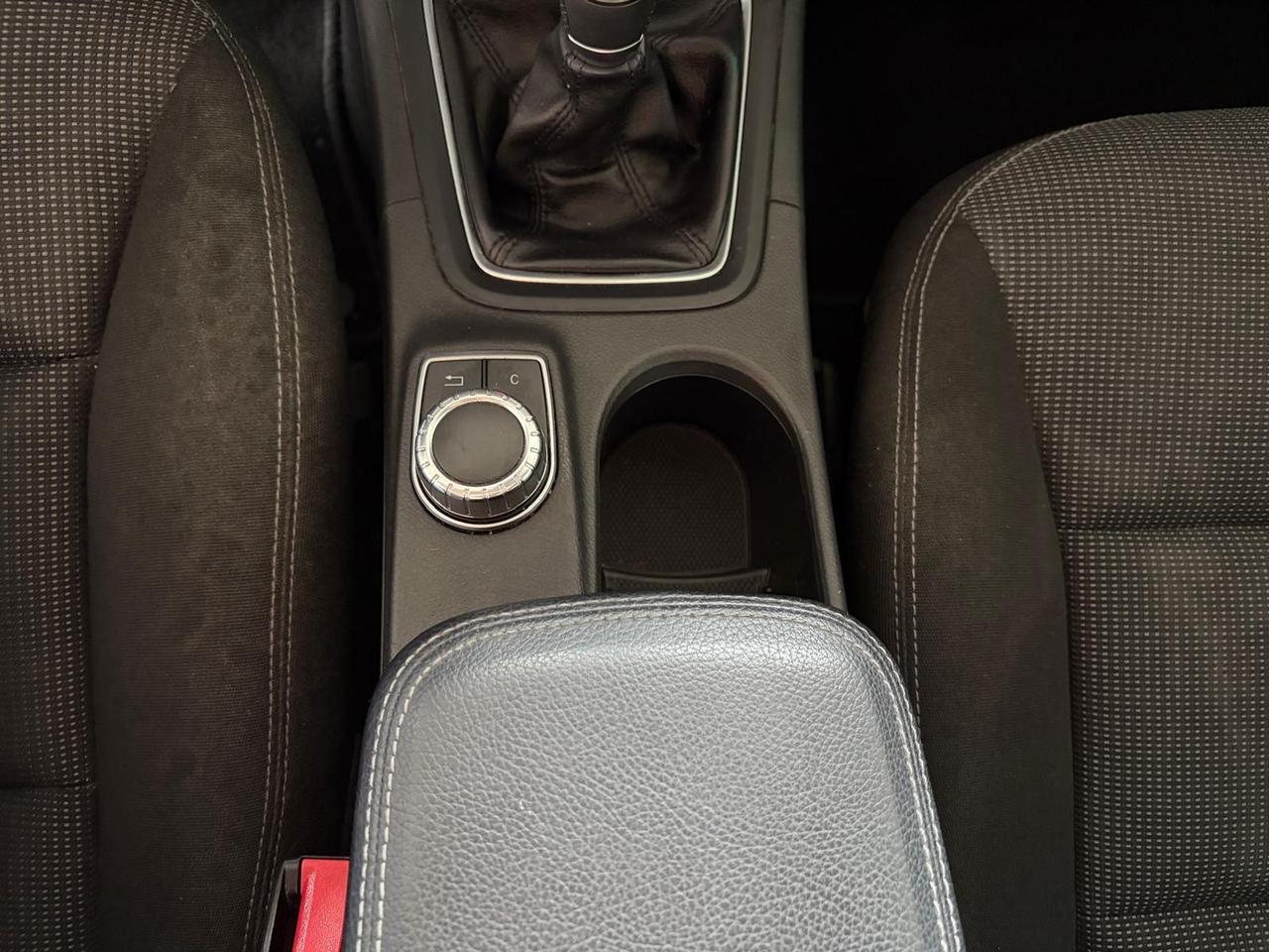 Mercedes-benz B 180 CDI BlueEFFICIENCY Premium