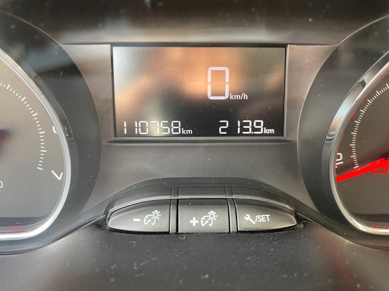 PEUGEOT 208 1.2 VTi 82 CV ACTIVE – 5 PORTE