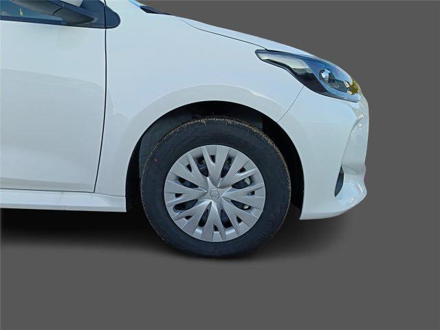 TOYOTA Yaris 4ª serie 1.5 Hybrid 5 porte Active