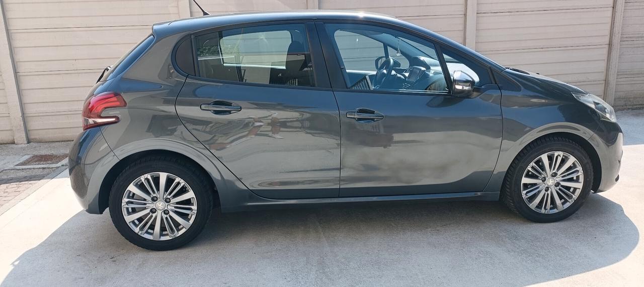 Peugeot 208 SOLO 88 MILA KM!!!!!!!!!!!!!!!!!!!