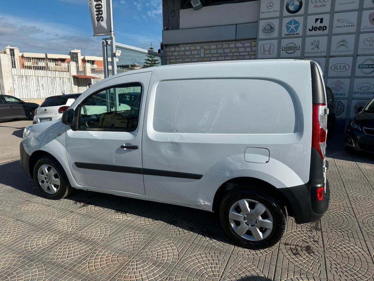 Renault Kangoo renault kangoo autocarro