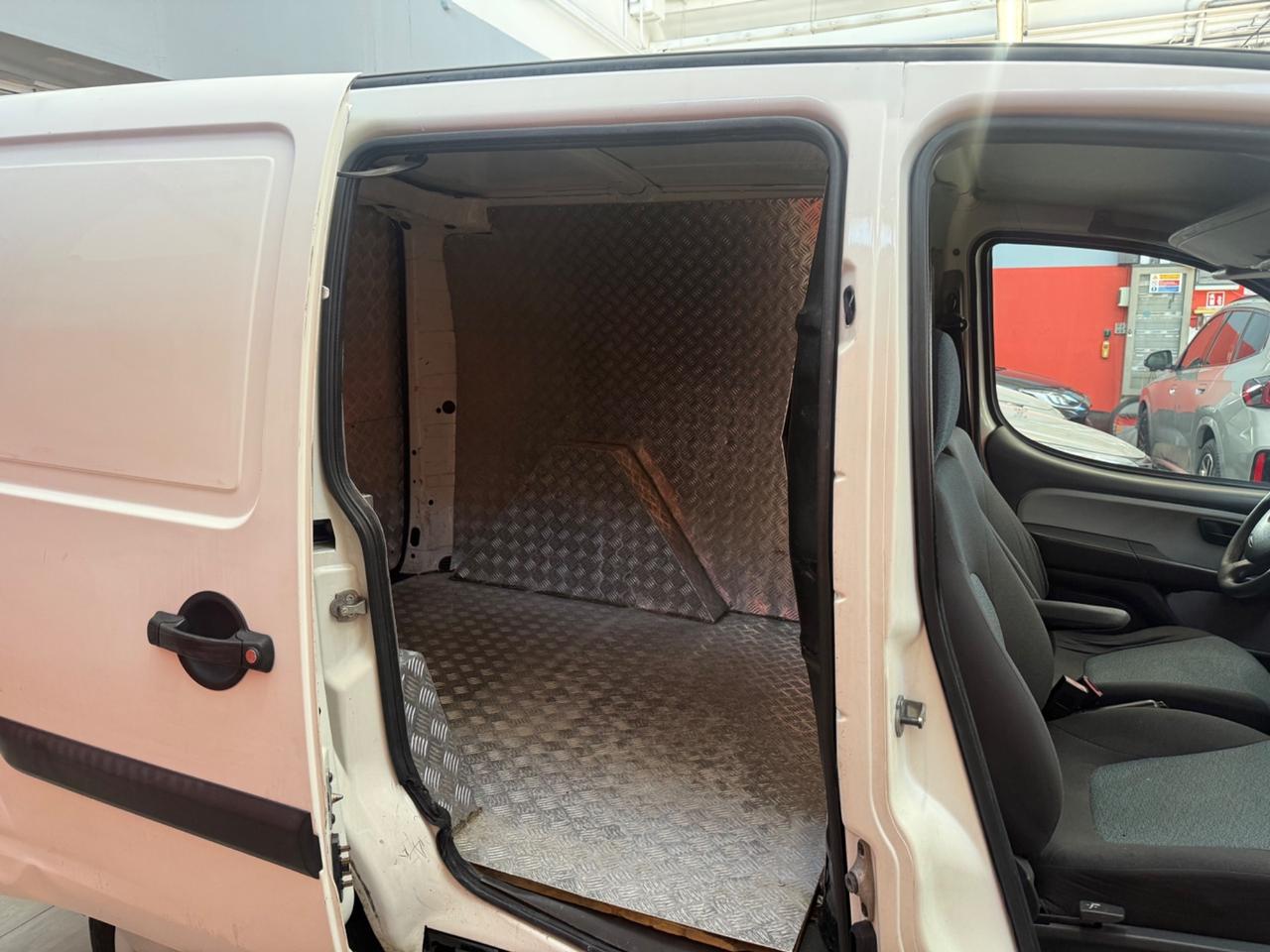 Fiat Doblo Doblò 1.6 16V Nat.Pow.PC-TA Car.S.vtr.SX