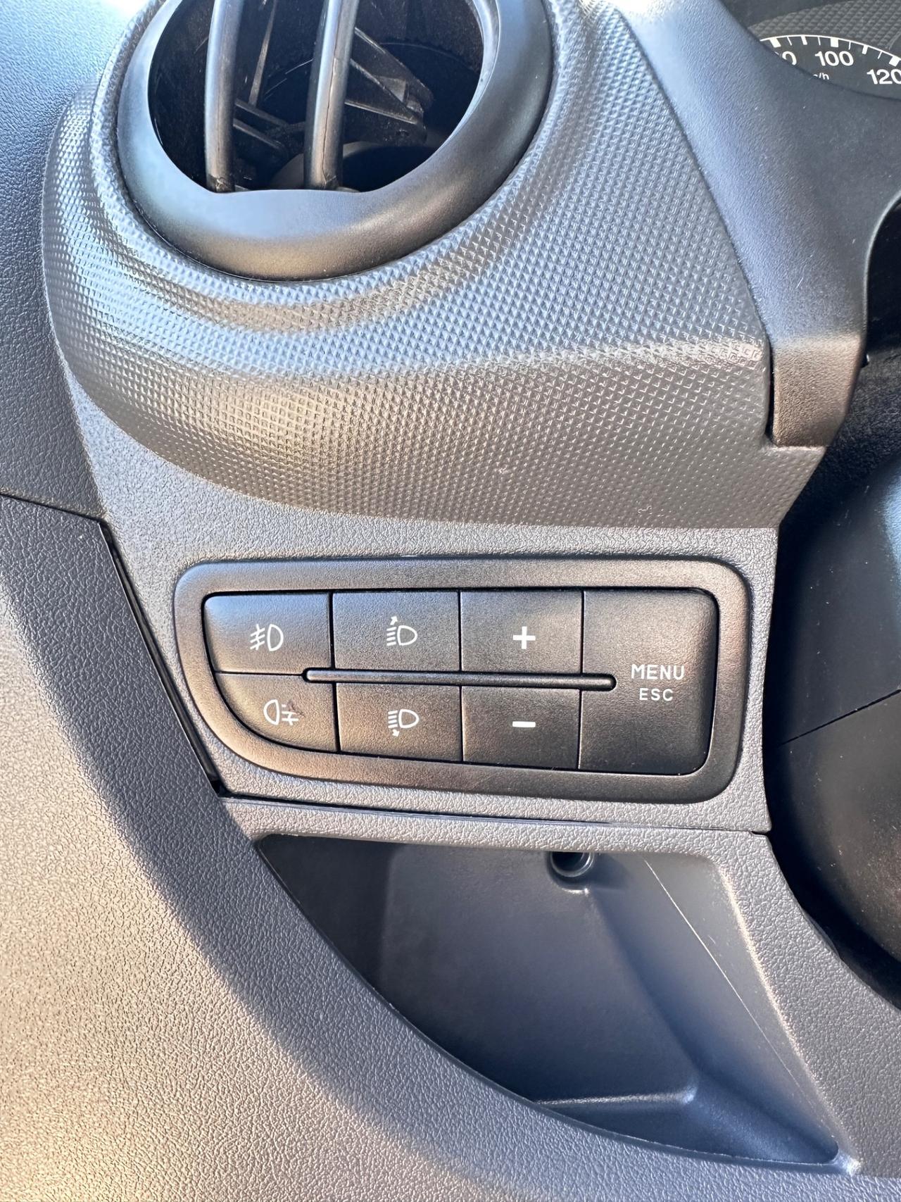 Fiat Qubo 1.3 MJT 75 CV Trekking-2010
