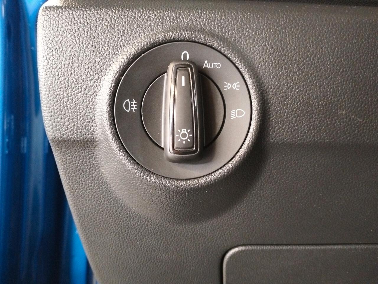 Volkswagen T-Roc 2.0 TDI SCR Life - NEOPATENTATI