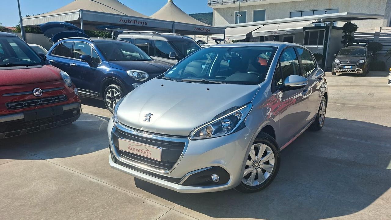 Peugeot 208 PureTech 68 5 porte 2016