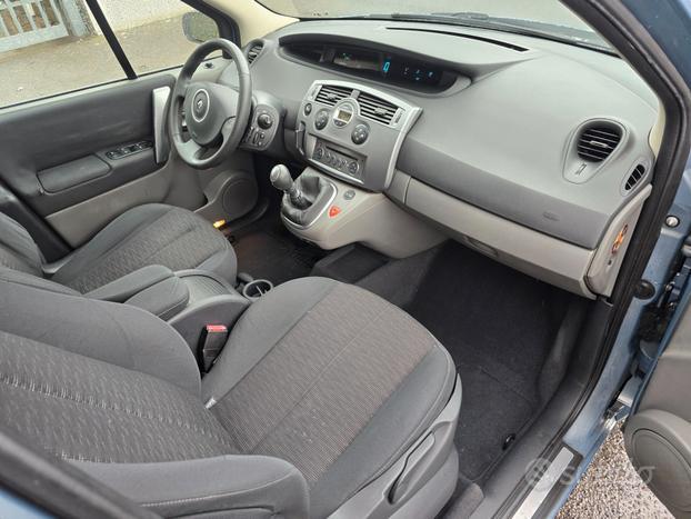 RENAULT SCENIC 1.5 dCi "OK PER NEOPATENTATI"