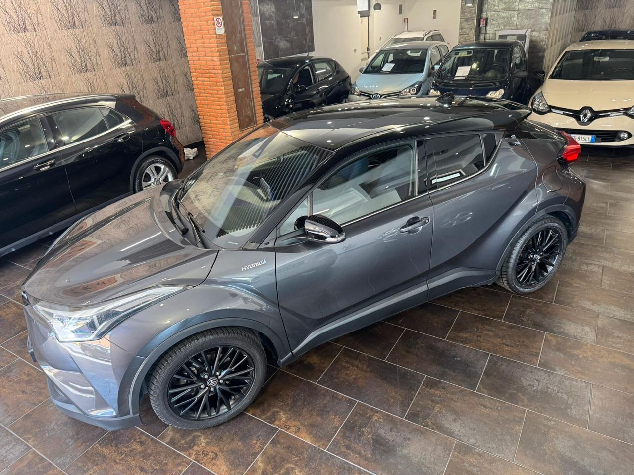 Toyota C-HR 1.8 Hybrid E-CVT Style