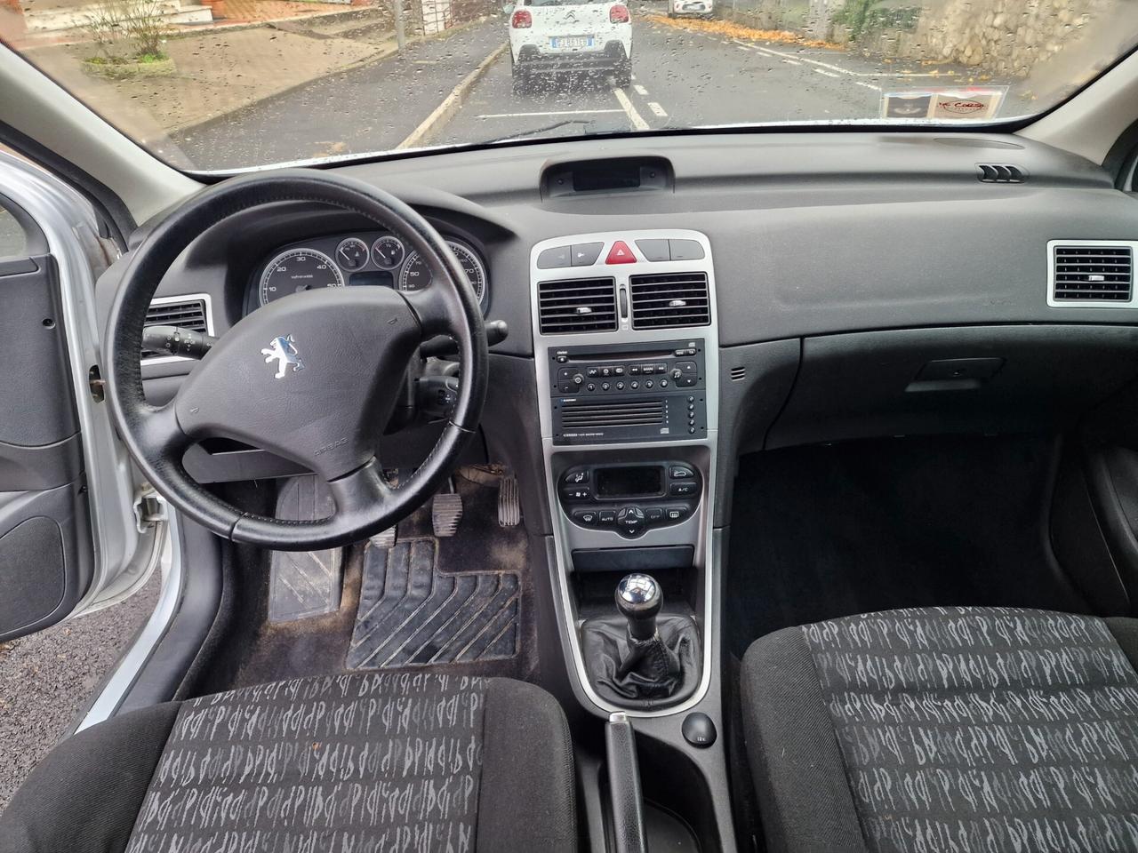 Peugeot 307 2.0 HDi 3p. XR
