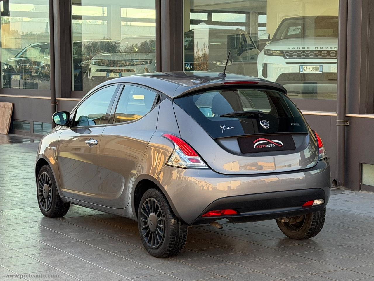LANCIA Ypsilon 1.0 FireFly 5pS&S Hyb. Eco Silv.