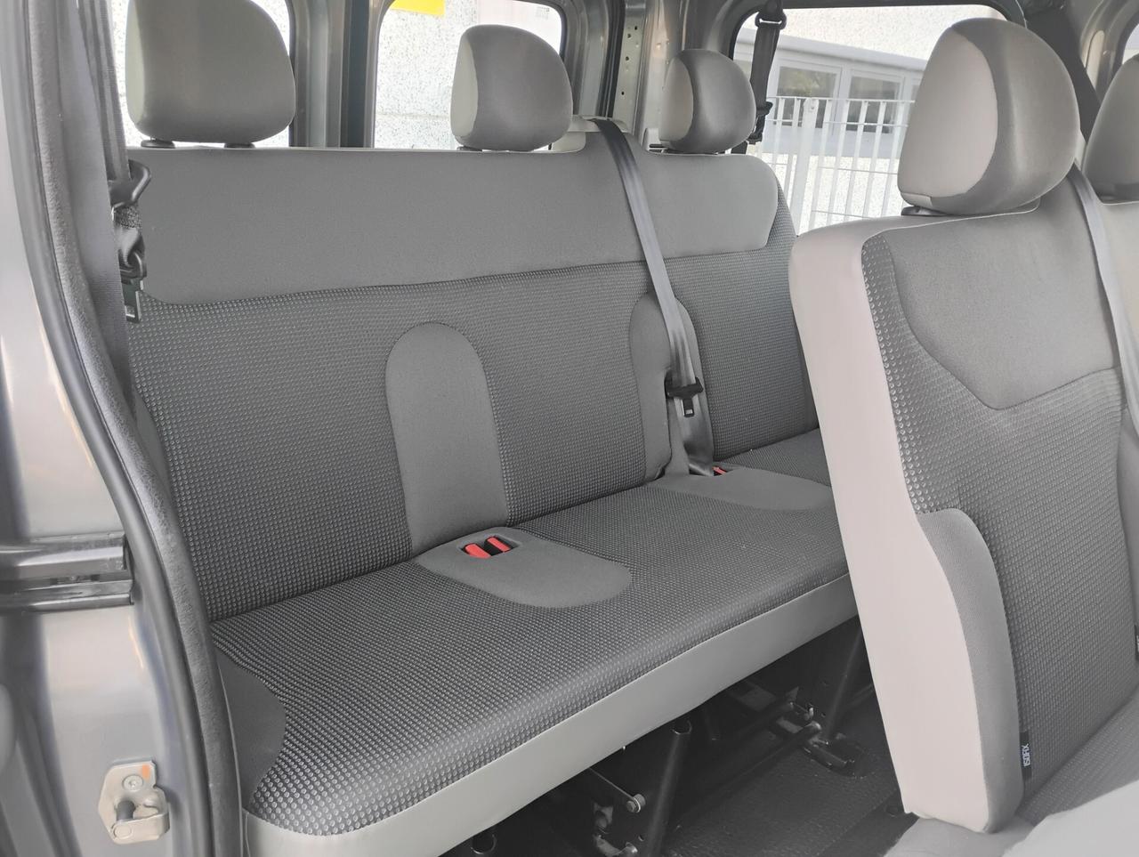 Opel Vivaro 29 2.0 CDTI PC 9 POSTI