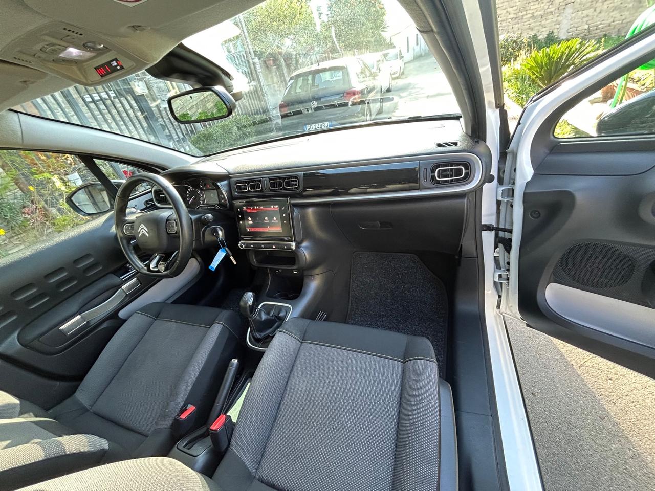 Citroen C3 PureTech 82 S&S Shine