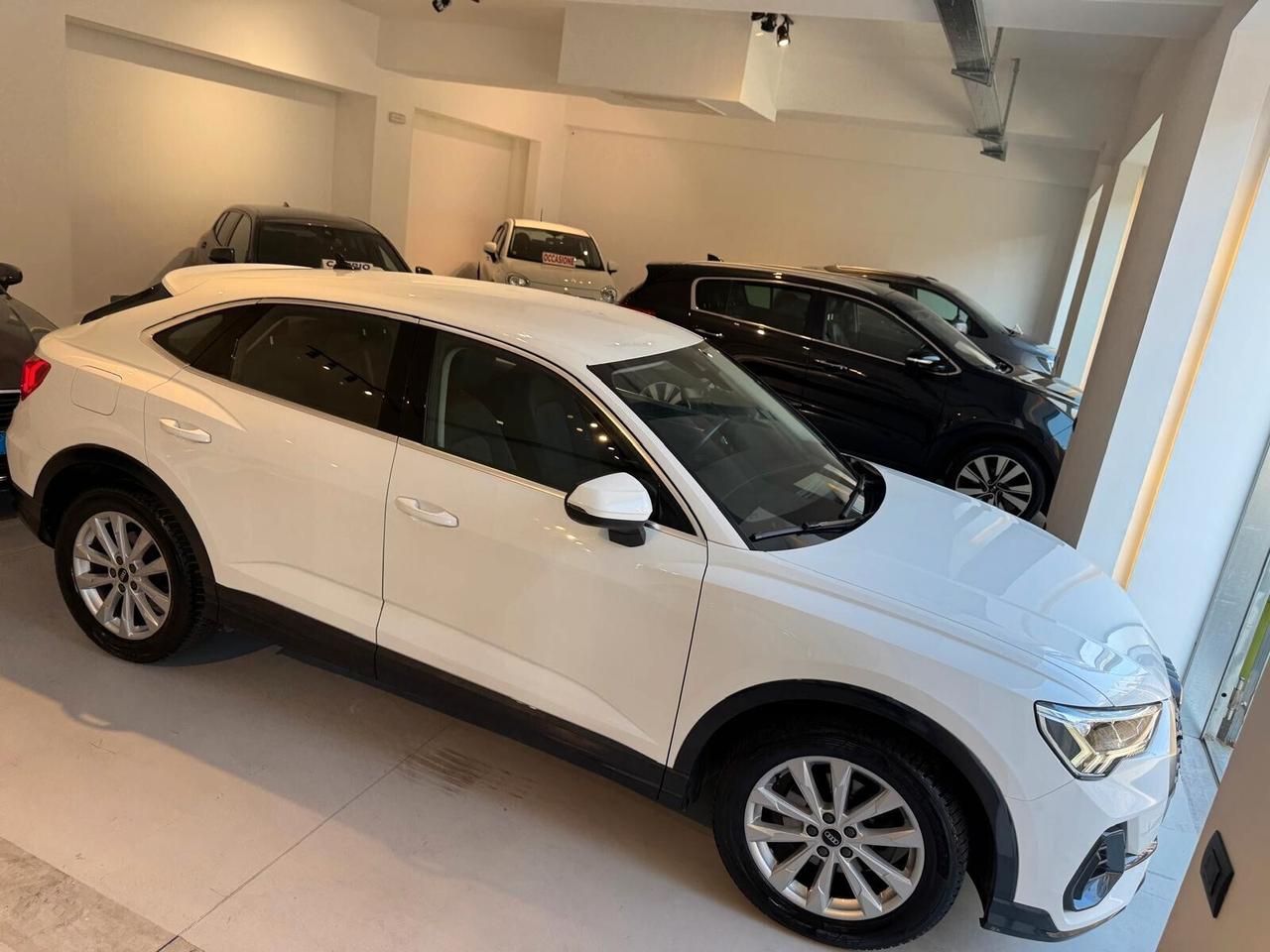 Audi Q3 SPB 35 TDI S tronic Business Plus