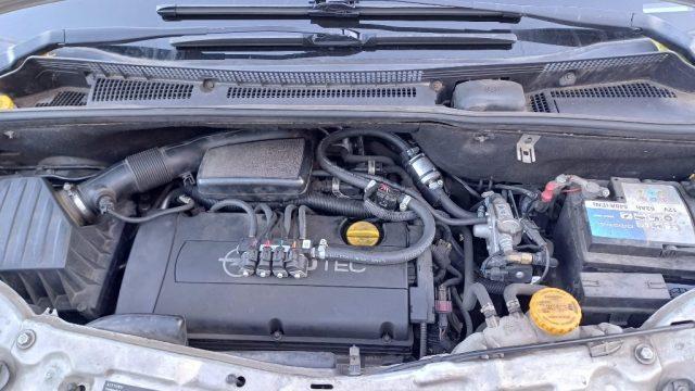 OPEL Meriva 1.6 16V Cosmo