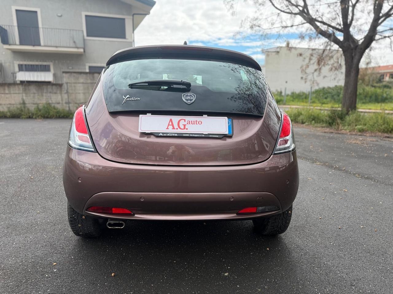 Lancia Ypsilon 1.2 69 CV 5 porte Gold
