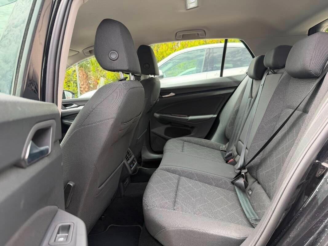 Volkswagen Golf 2.0 TDI 115 CV SCR Life