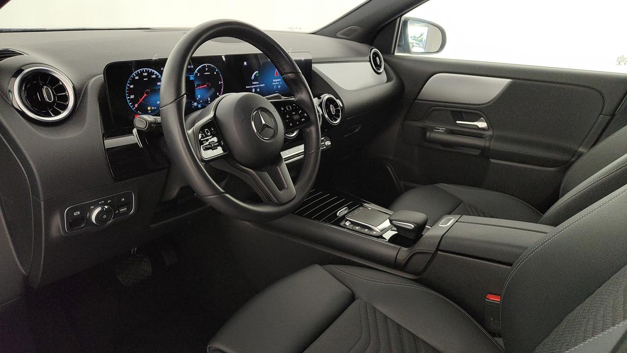 Mercedes-Benz GLA-H247 2020 - GLA 180 d Executive auto