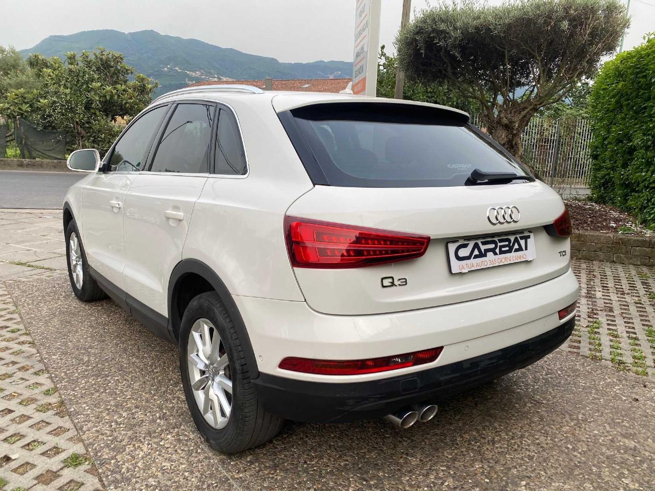 AUDI Q3 2.0 tdi 120cv s-tronic