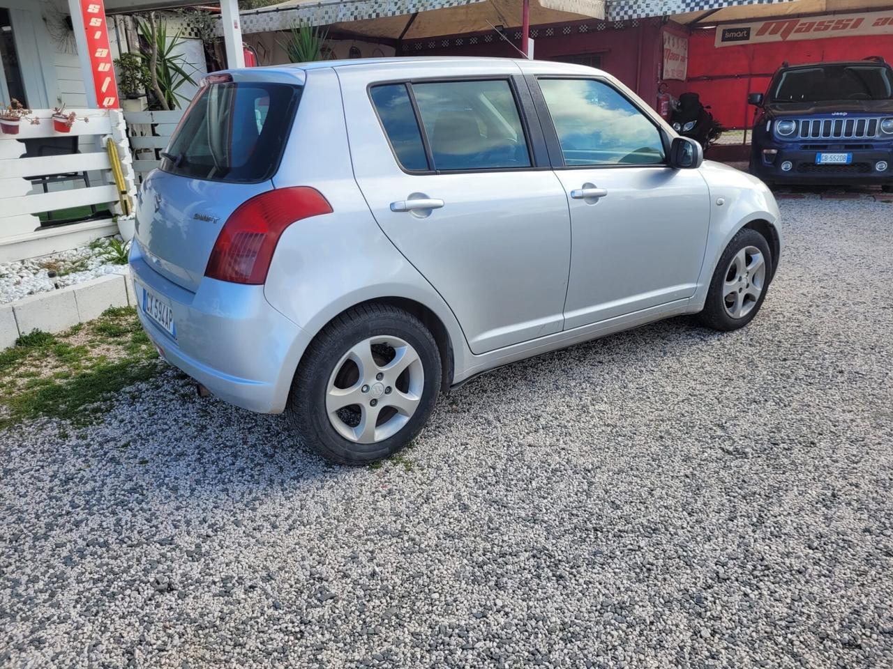 Suzuki Swift 1.3 5p. GLX