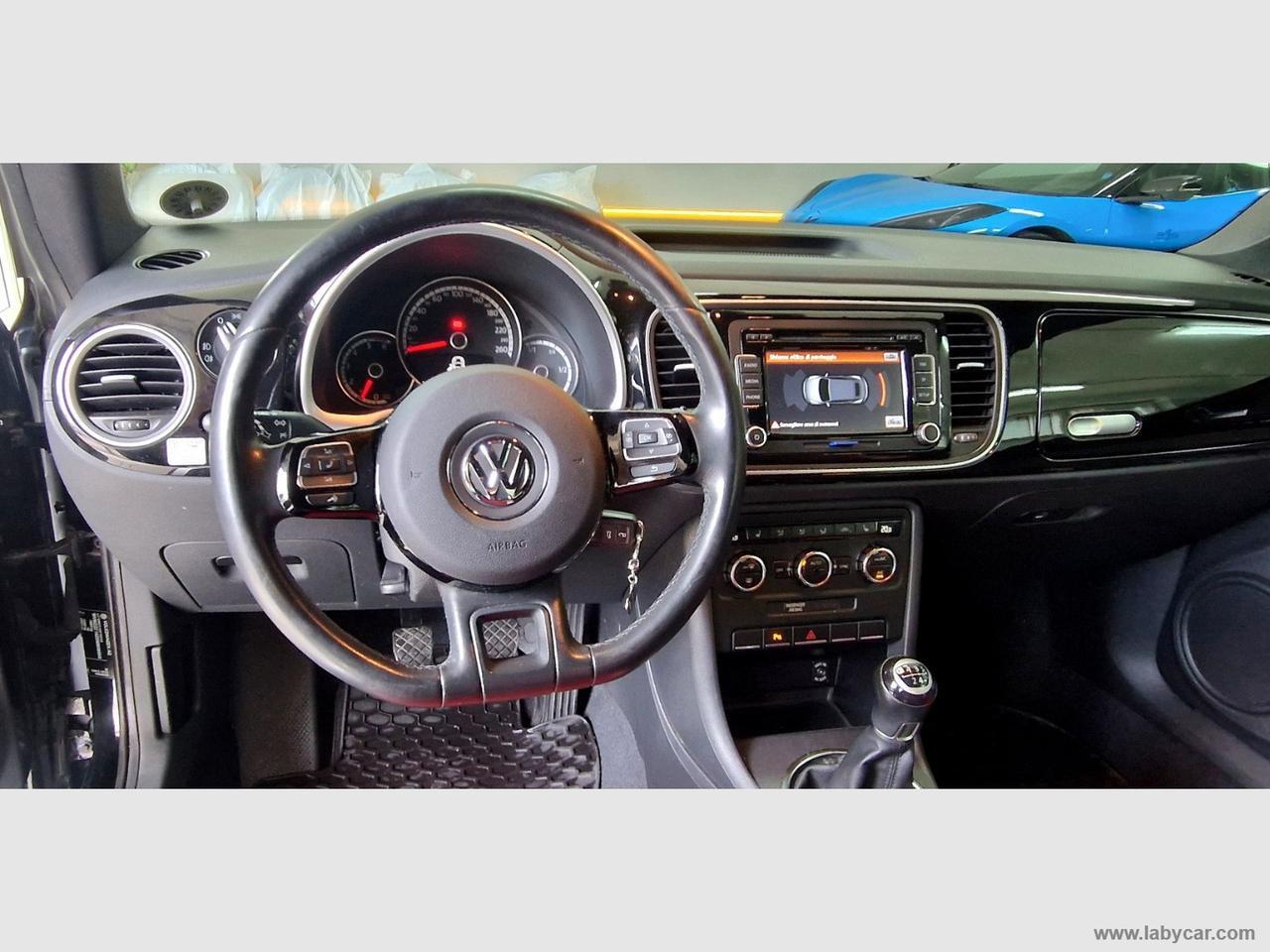 VOLKSWAGEN Maggiolino Cabrio 1.6 TDI 50TH
