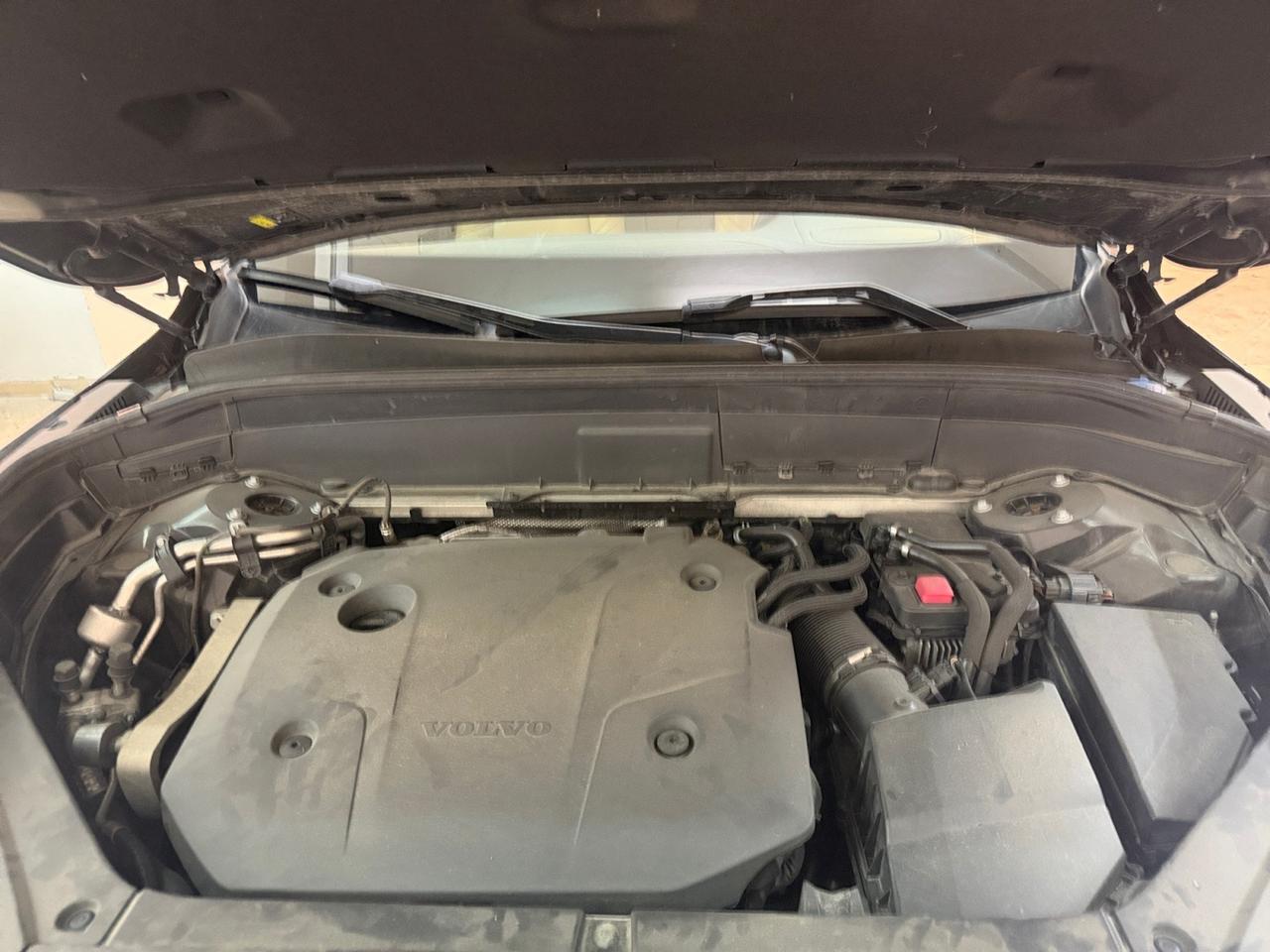 VOLVO XC90 II - XC90 2.0 D5 Momentum awd geartronic