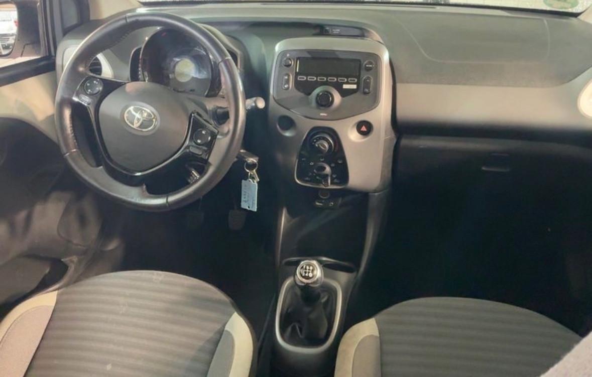 Toyota Aygo 1.0 5 porte/ neopatentati/FINANZIAMENTI