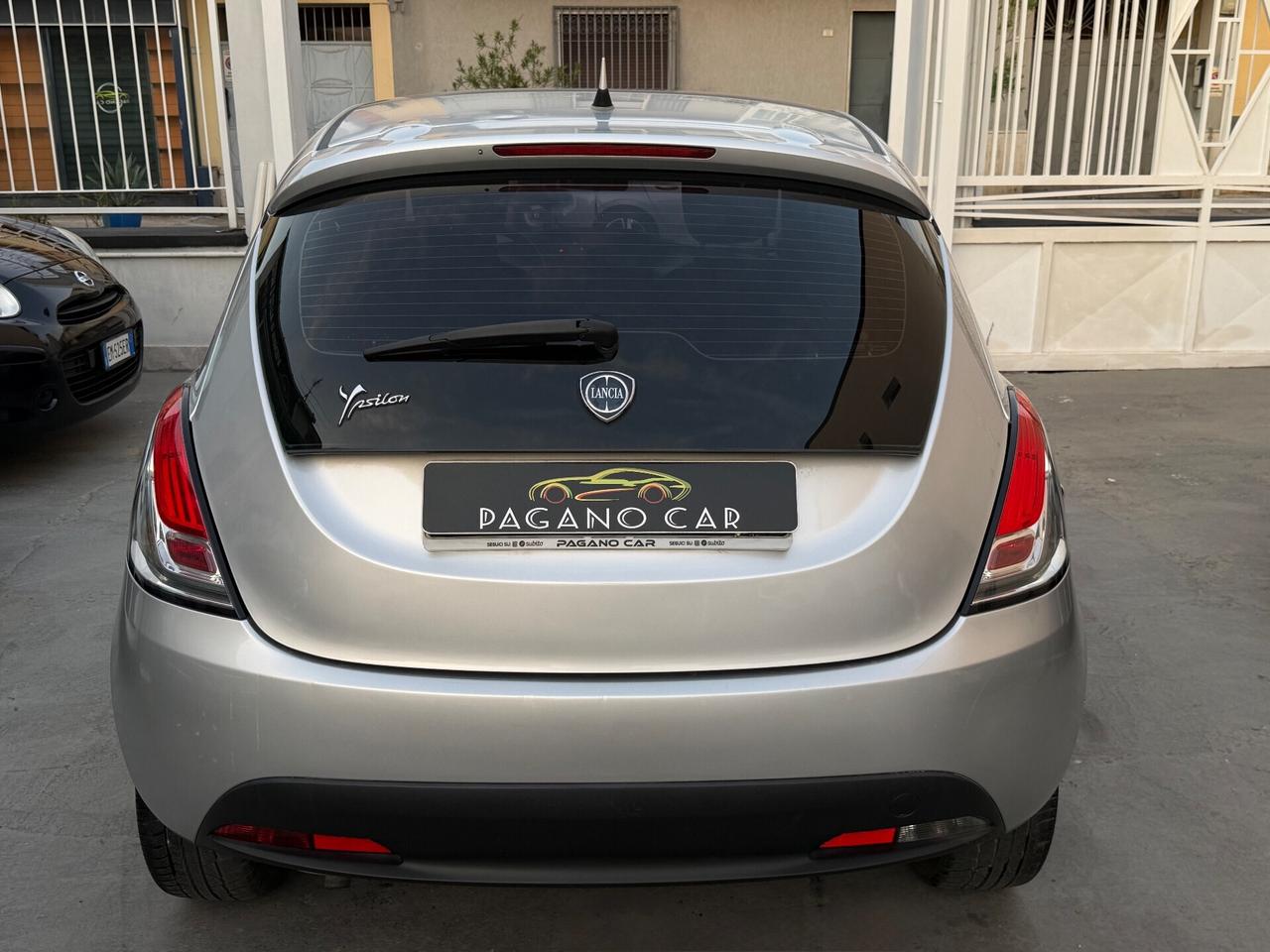 Lancia Ypsilon 1.2 69 CV 5 porte S&S Platinum GPL