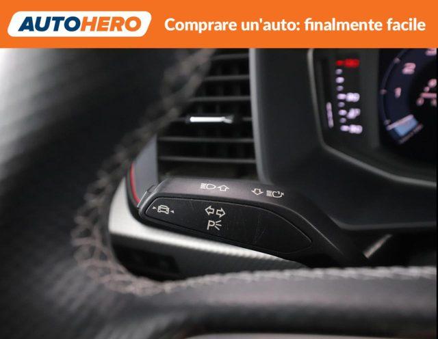 AUDI A1 citycarver 30 TFSI Identity Contrast