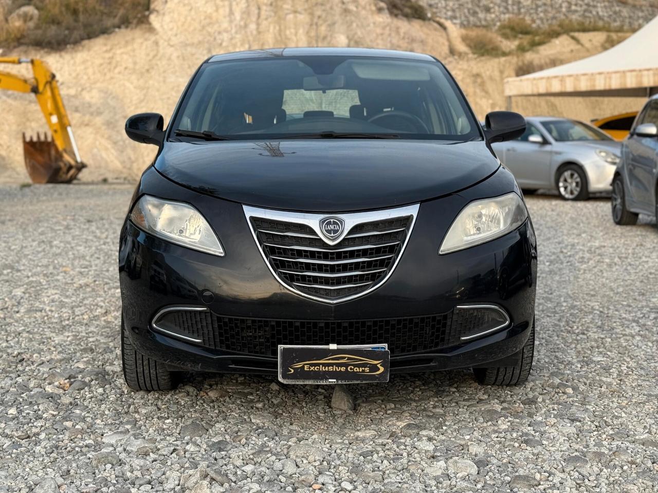 Lancia Ypsilon 1.3 MJT 16V 95 CV 5 porte S&S Silver